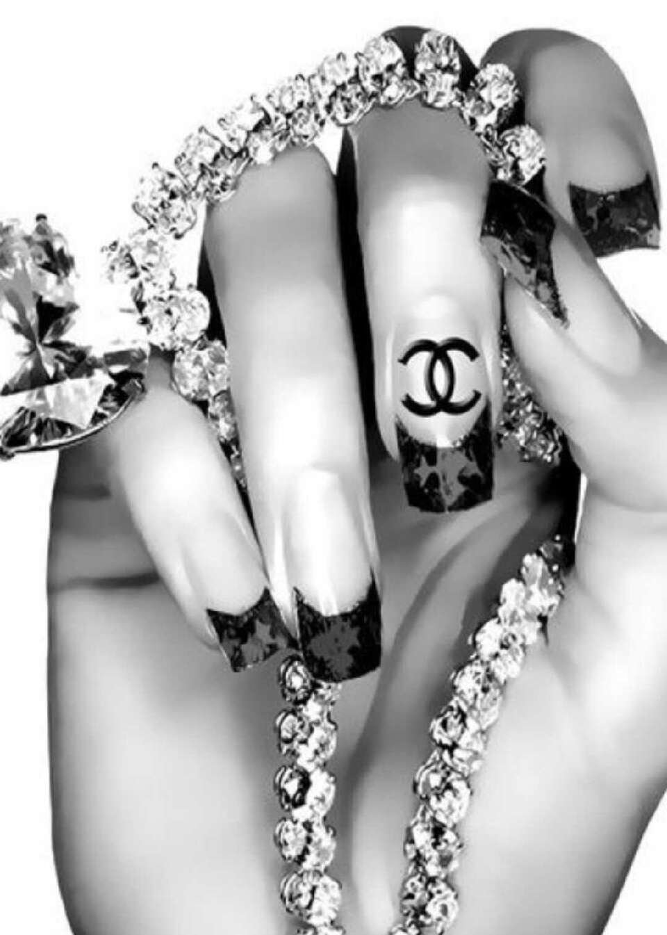 Ногти Коко Шанель