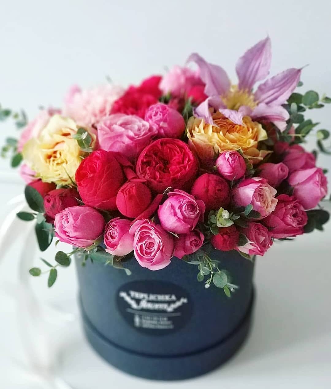 Красивый букет в коробке