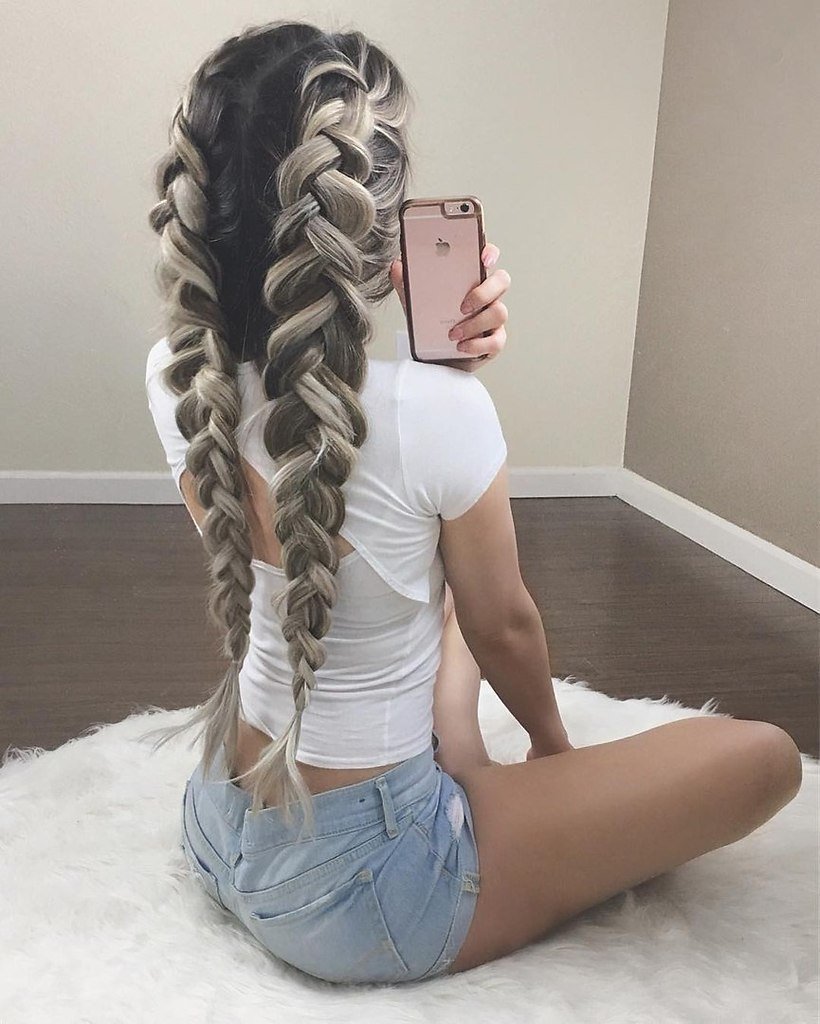 Две косы на длинные волосы