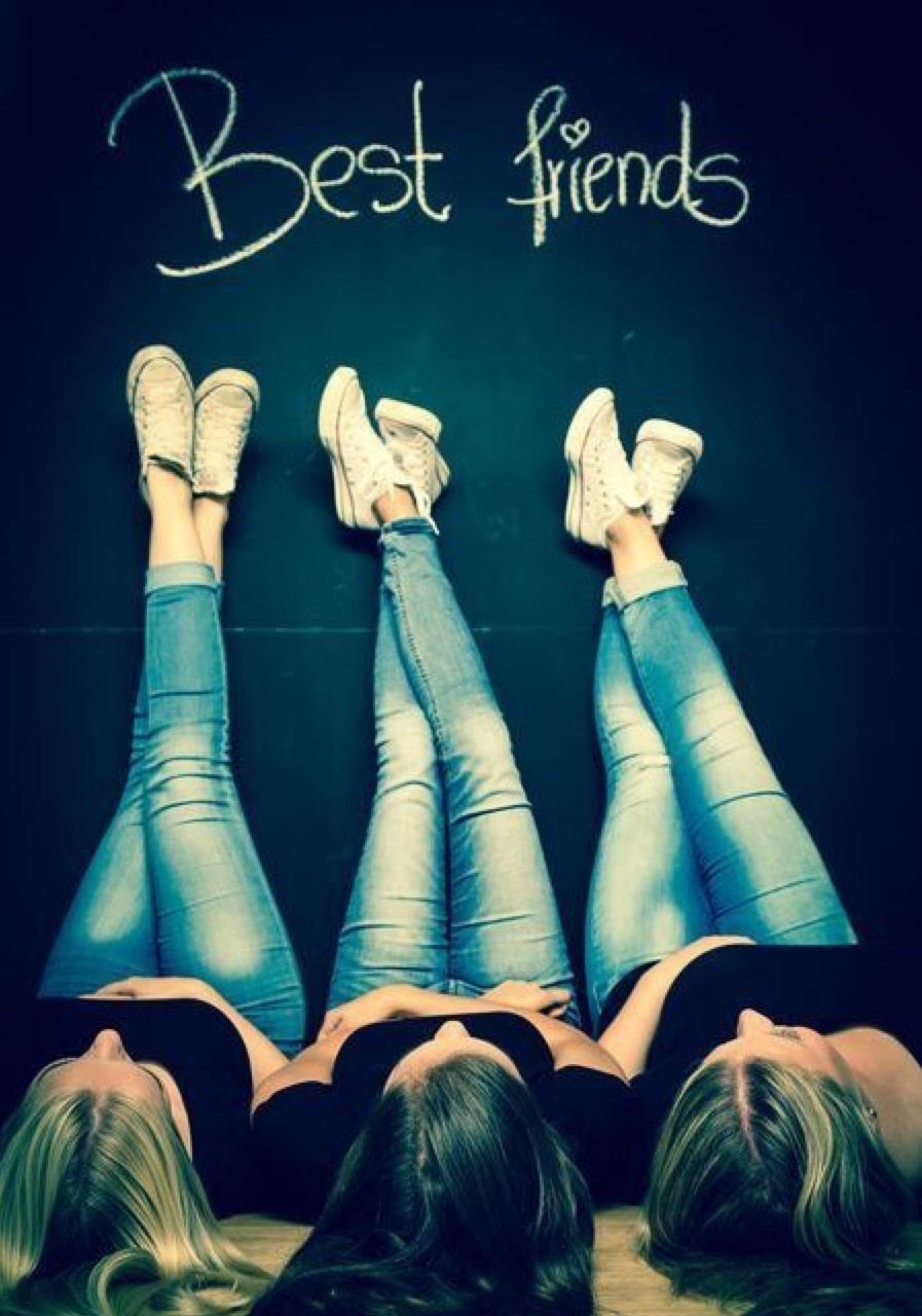 Картина для группы девочек