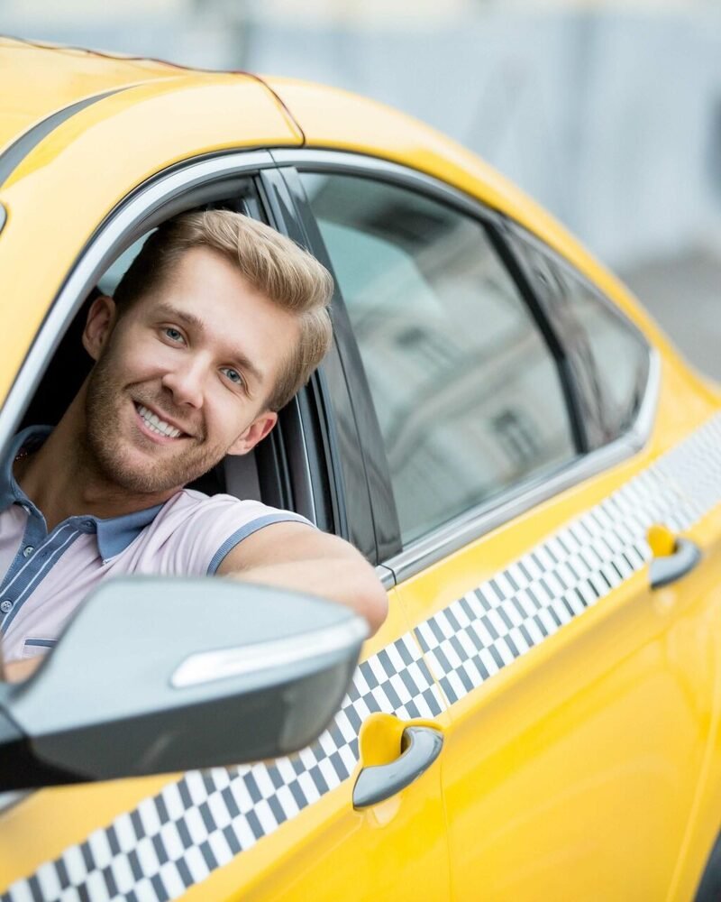 Водитель такси