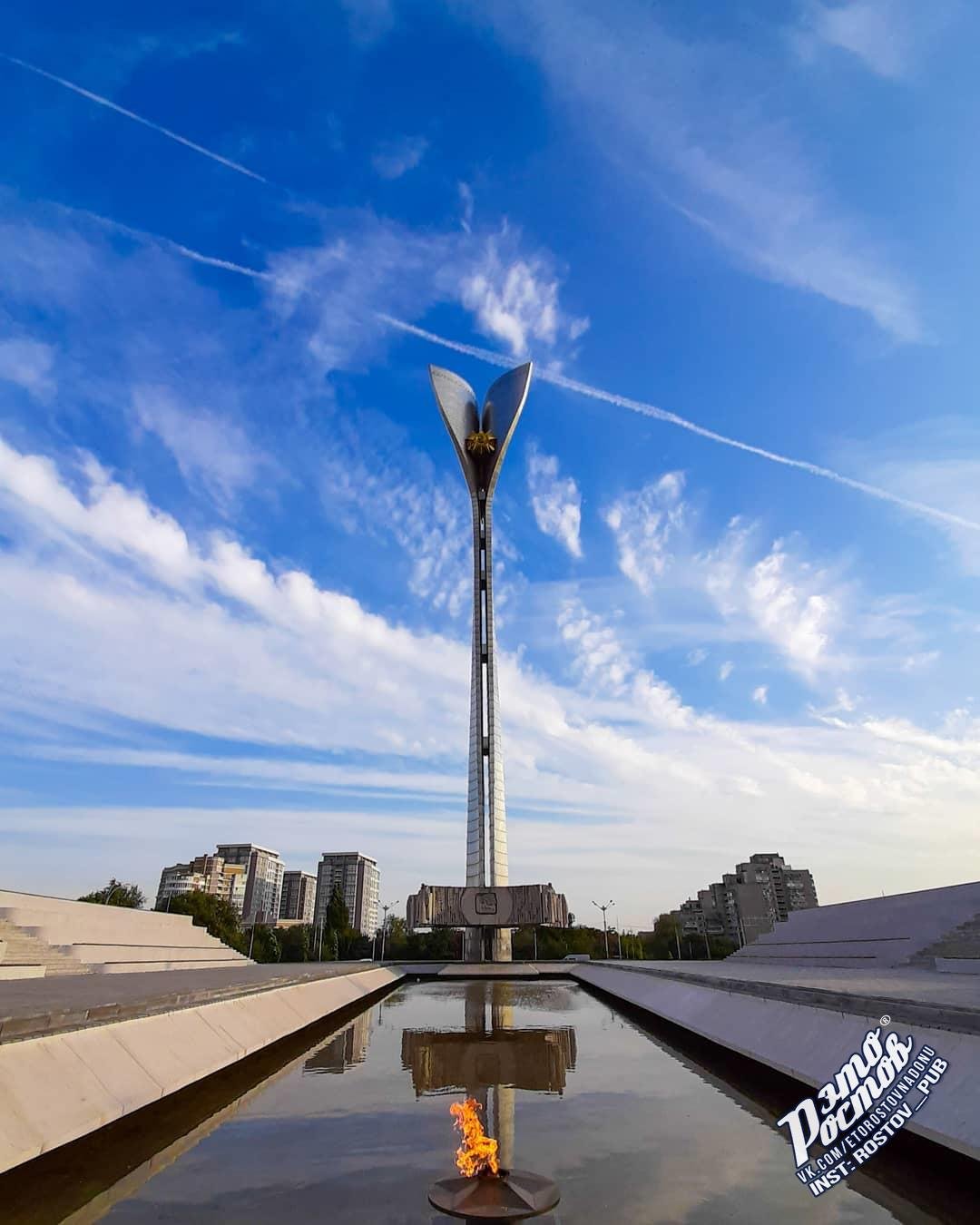 Картинки памятник стелла