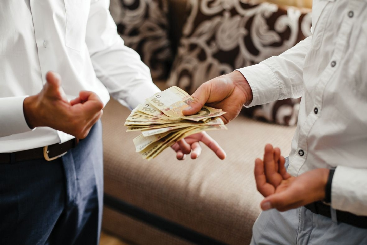 Расторжение брака