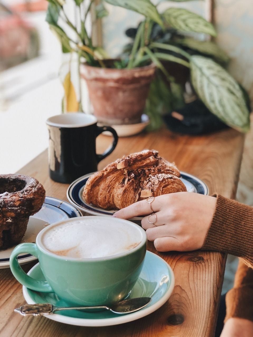 Уютный завтрак с кофе