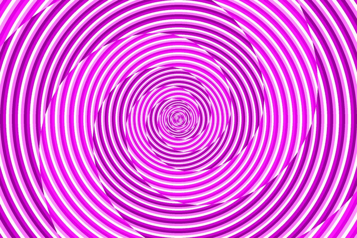 Танцующая женщина