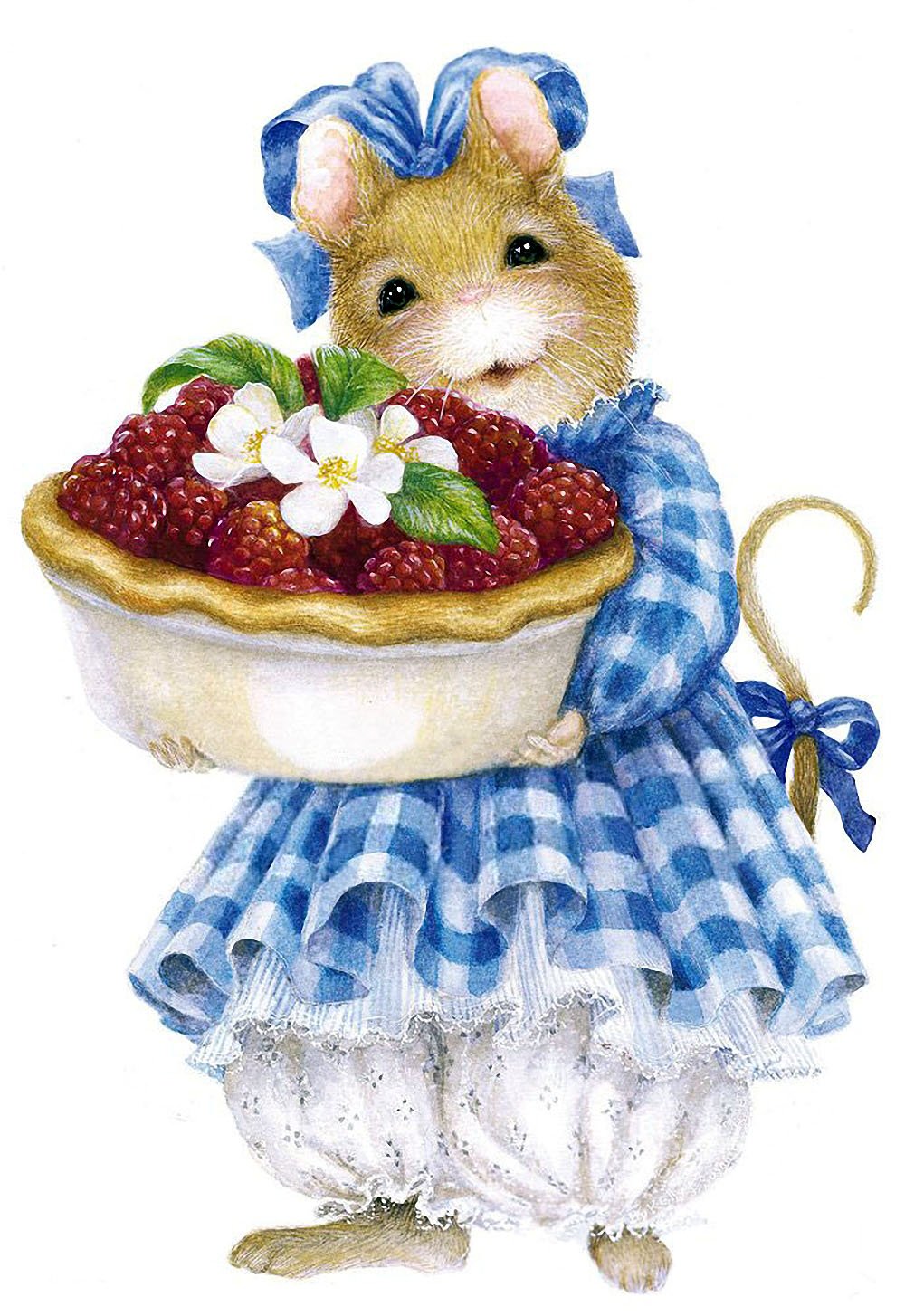 Красивая мышка в платье