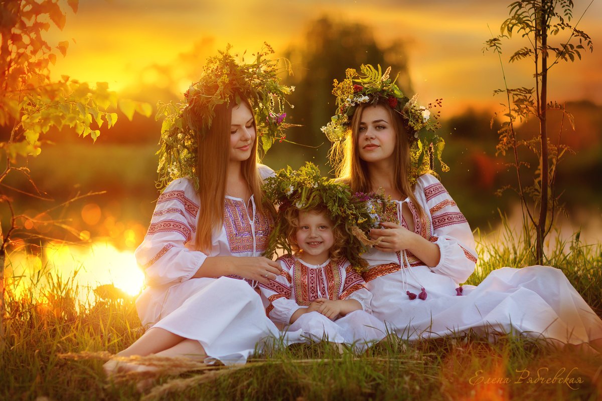 Праздник Ивана Купалы - Елена Рябчевская