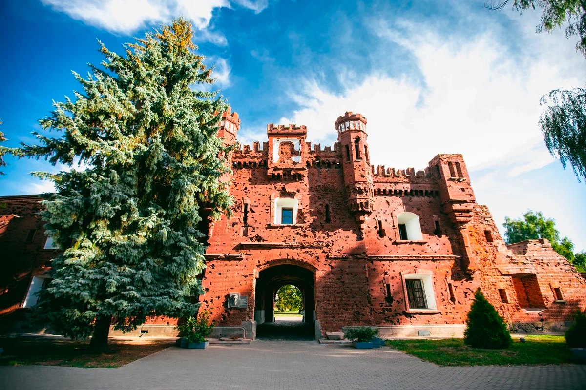 Брестская крепость (г. Брест) город герой