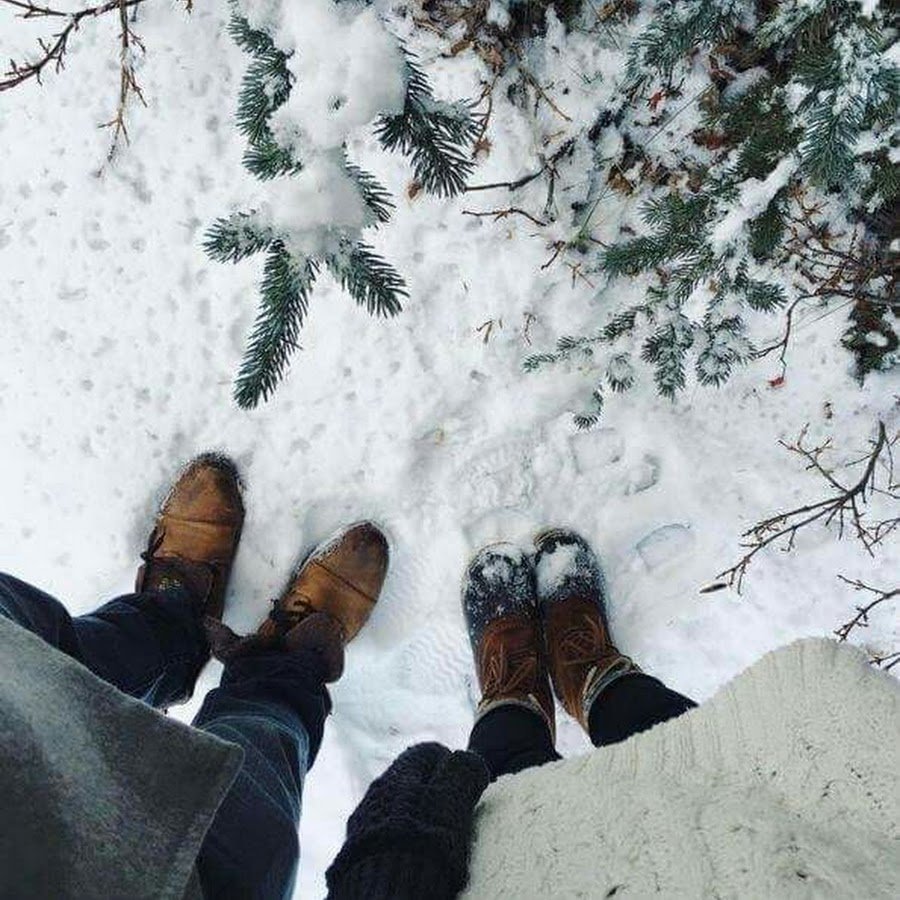 Ноги в снегу