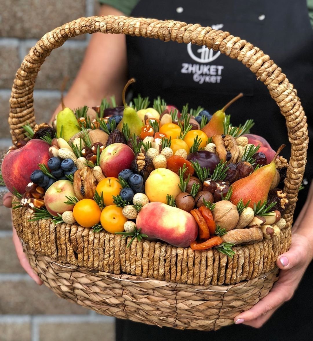 «Корзинка фруктов 2» романтика