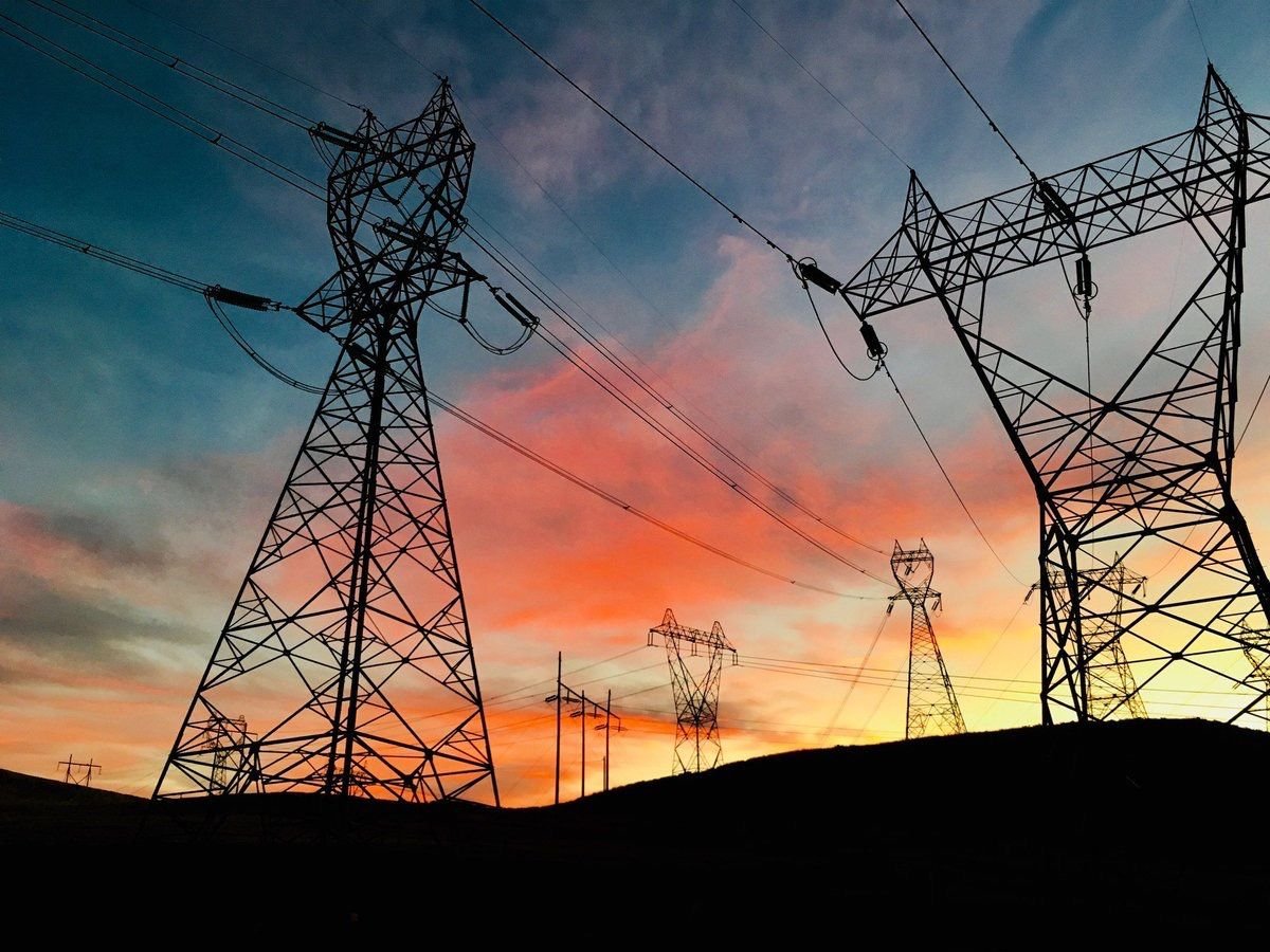 Линии электропередач широкоформатные