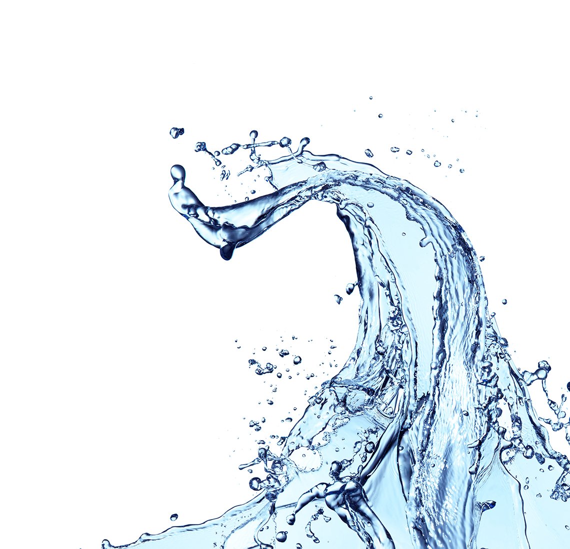 Разлитая вода на белом фоне