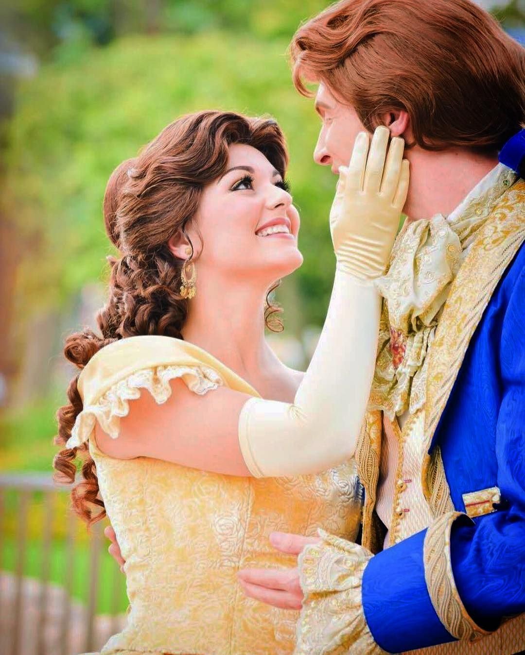 Принцесса Белль с принцем