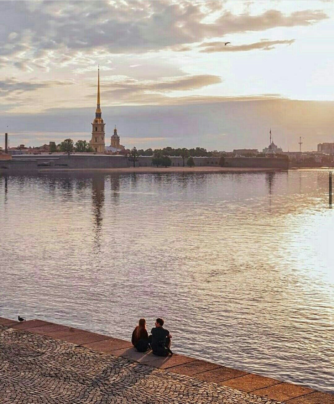 Утро в Петербурге