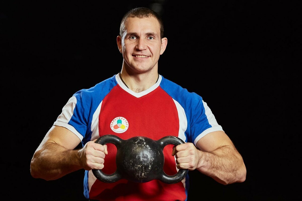 Тренировка с гирями