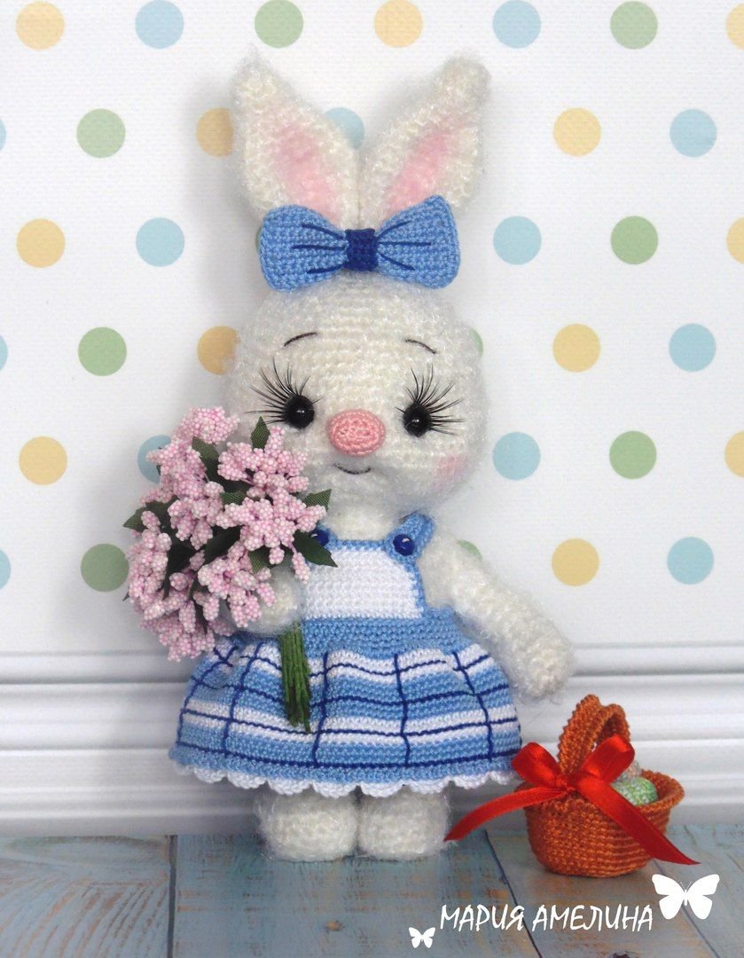 Плюшевый кролик крючком