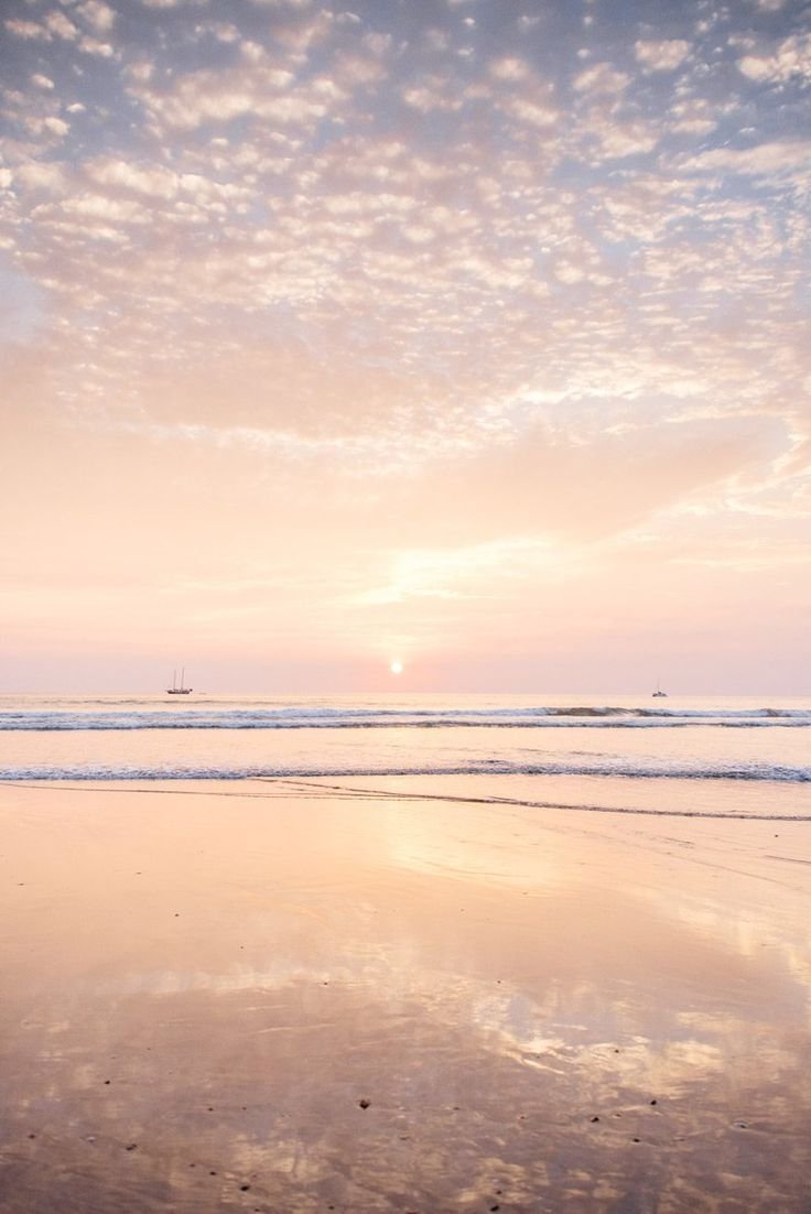 Море светлое