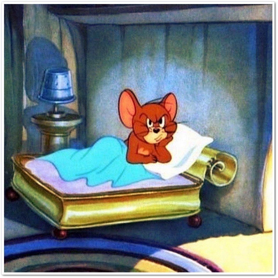 Мультяшный кот спит