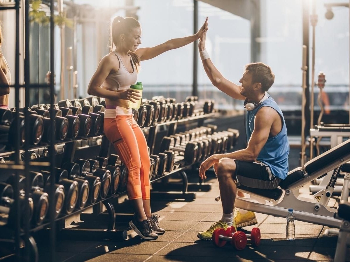 С днем учителя каратэ