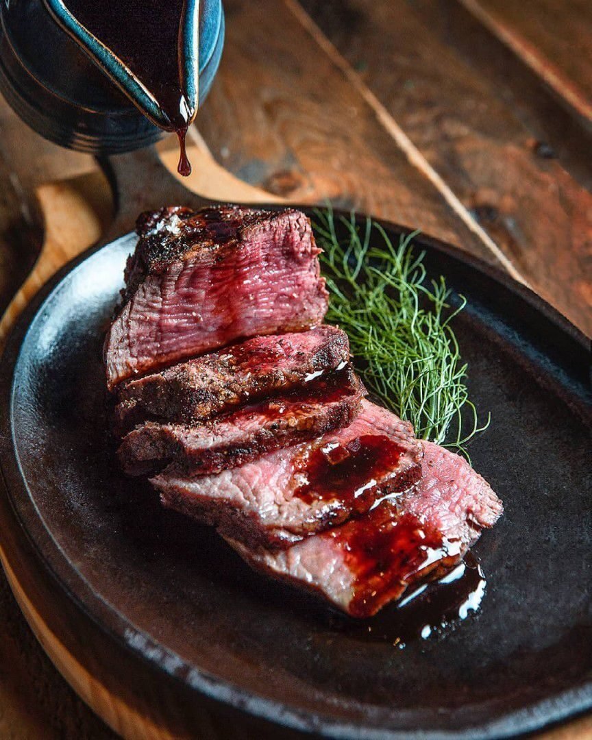 Стейк из оленины