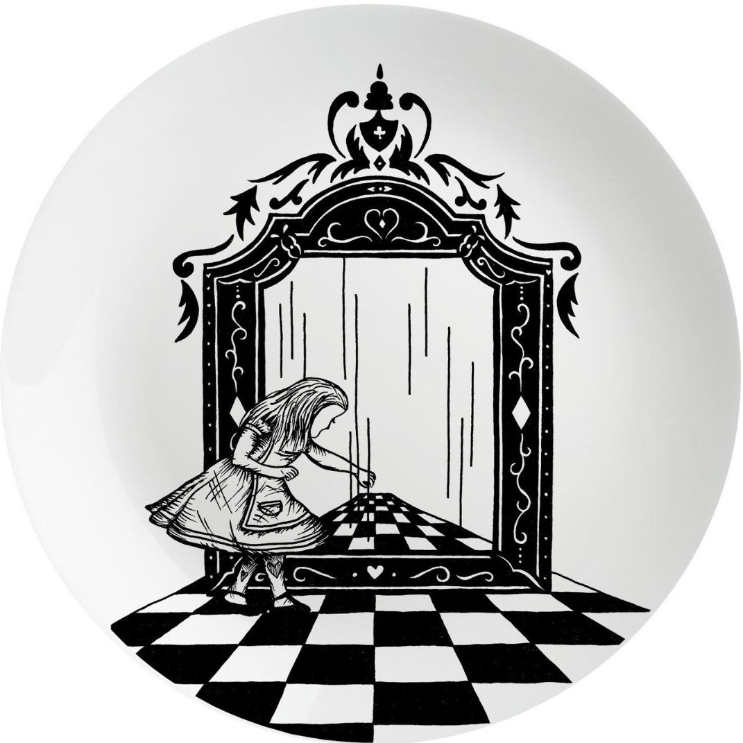 Алиса в Зазеркалье зеркало