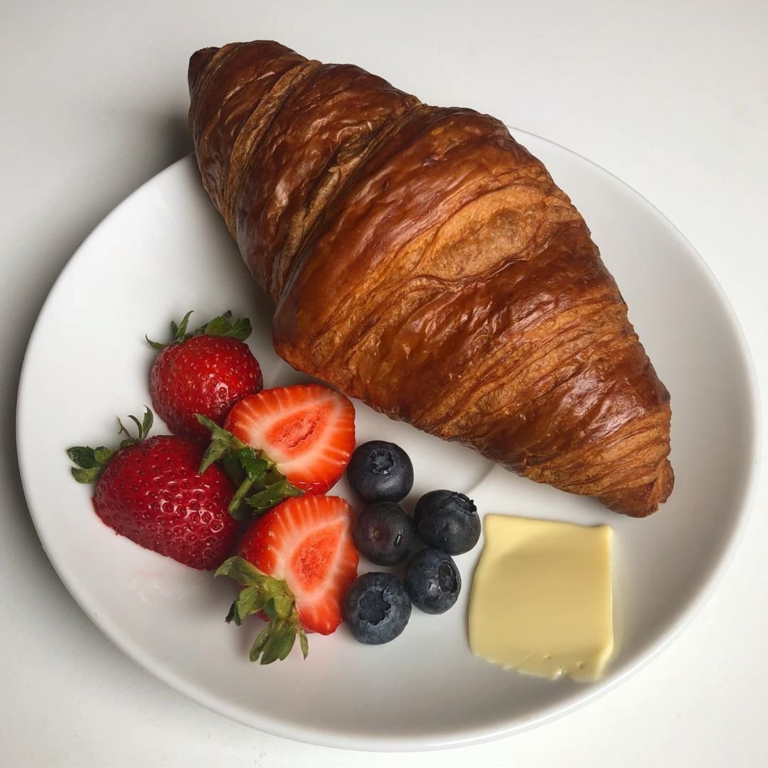 Круассан красивый