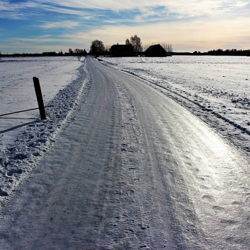 Сильный гололед