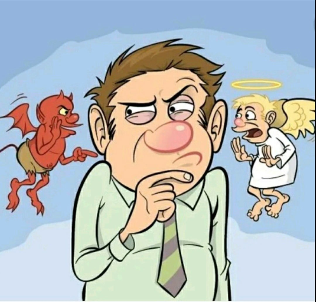 Ангел и демон на плече