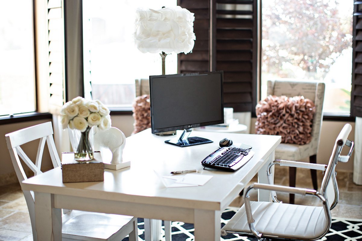 Рабочее место в офисе