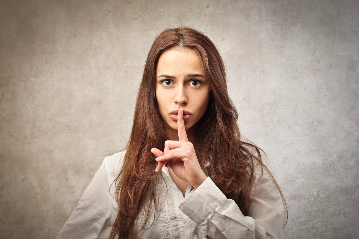 Молчаливая женщина