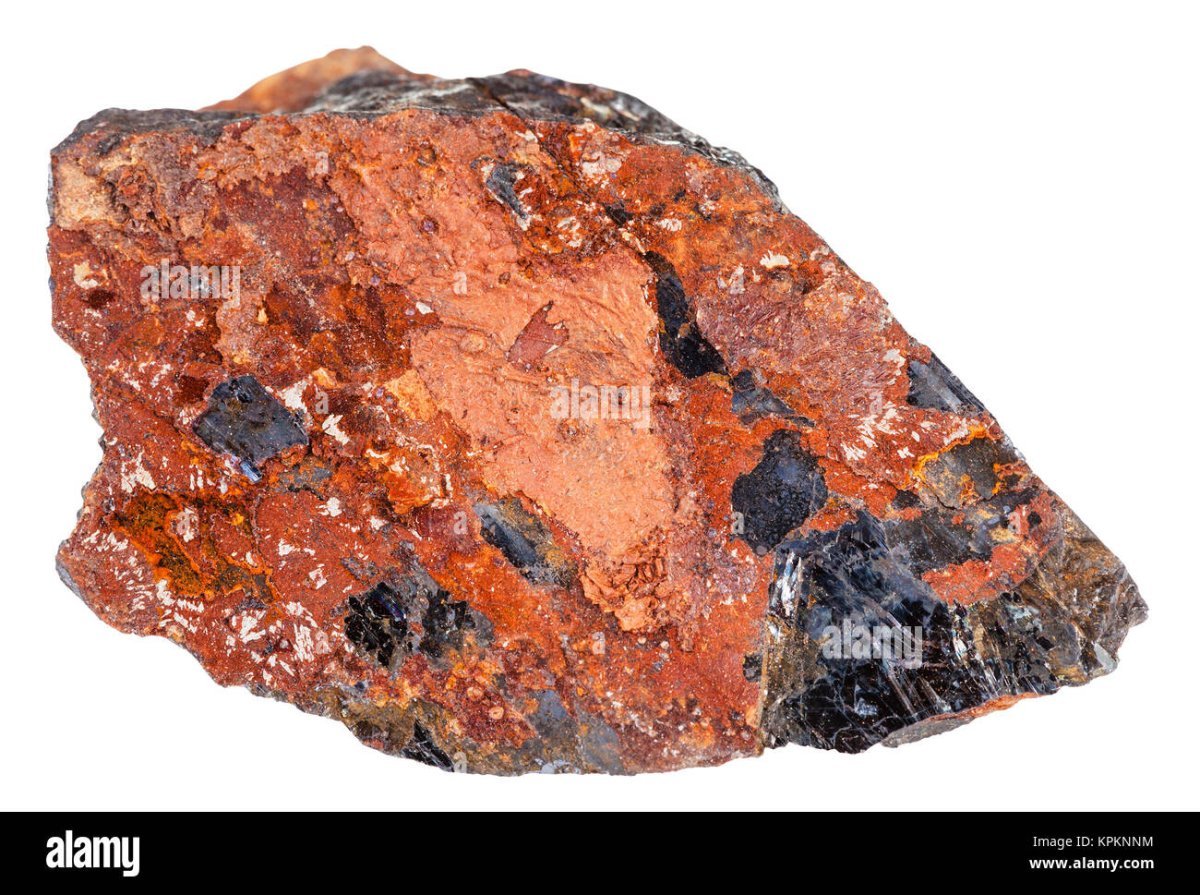 Железная руда в скалах