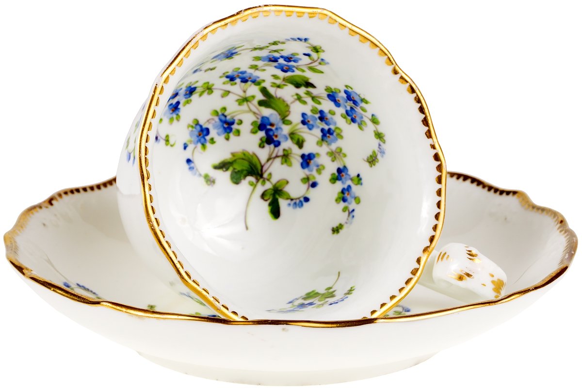 Старинные фарфоровые тарелки