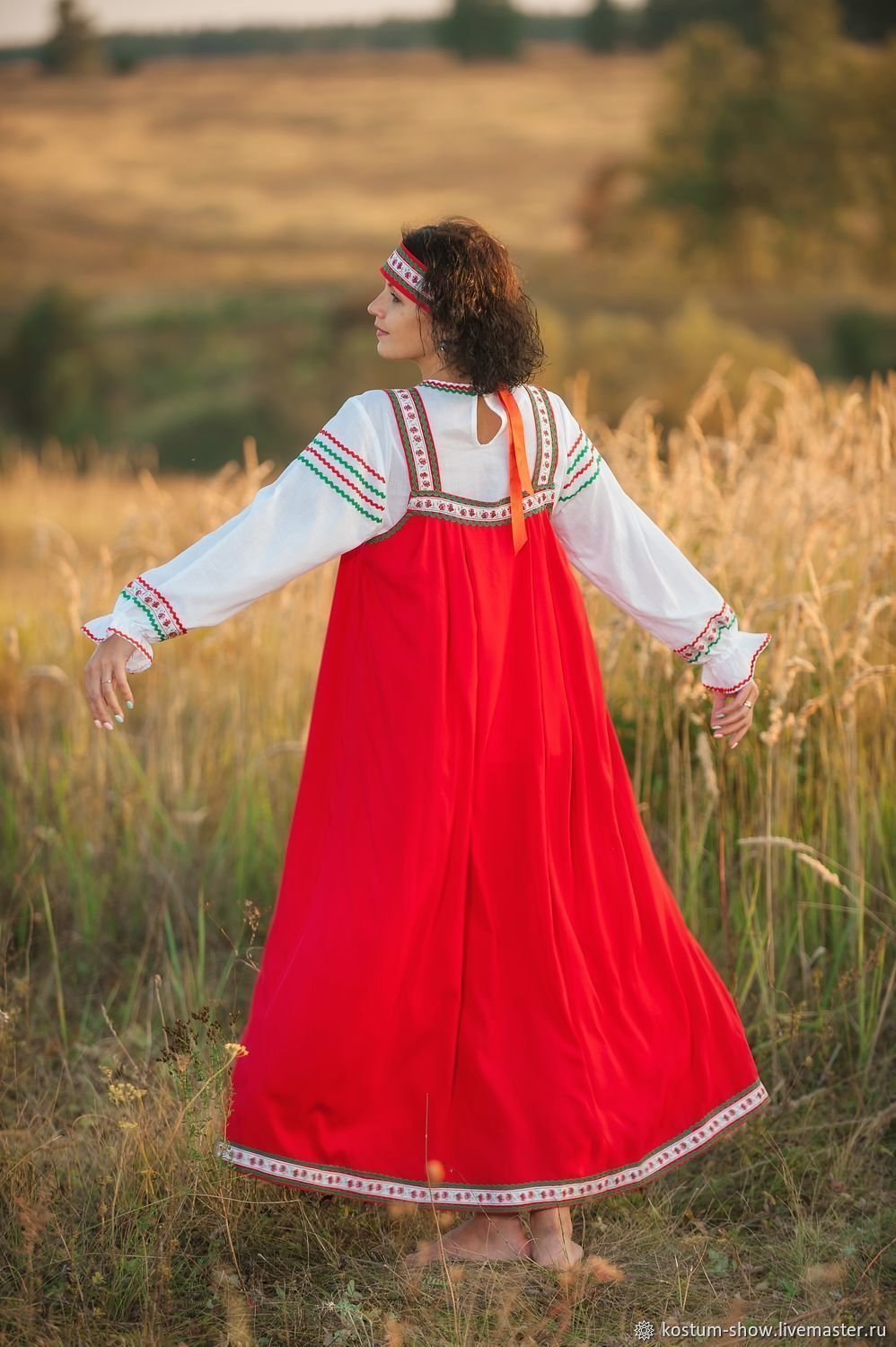 Сарафан русский народный