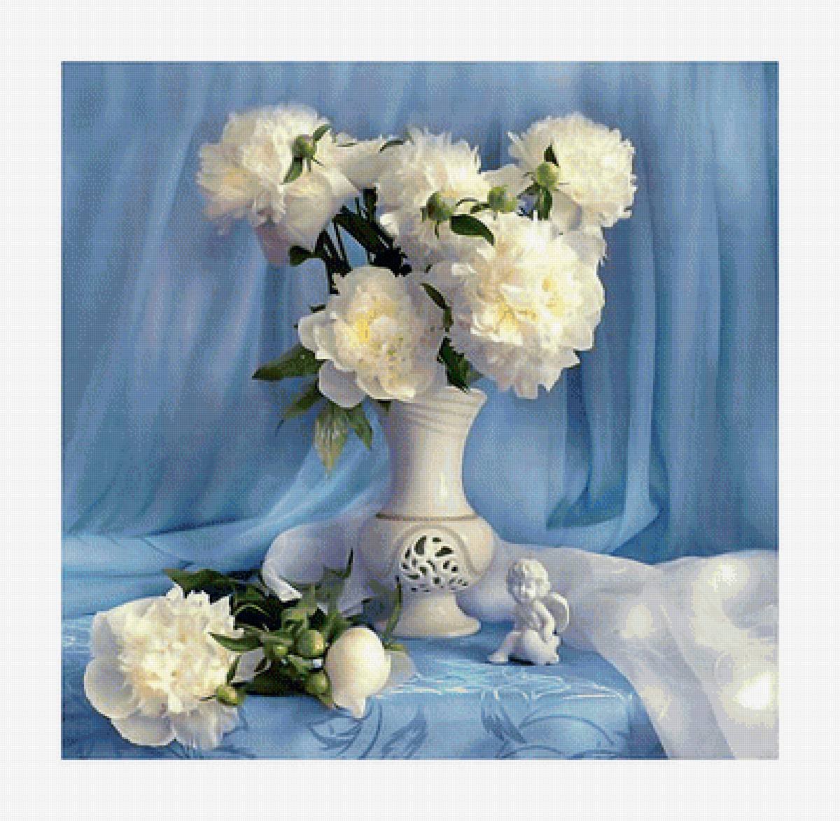 Свежесрезанные пионы