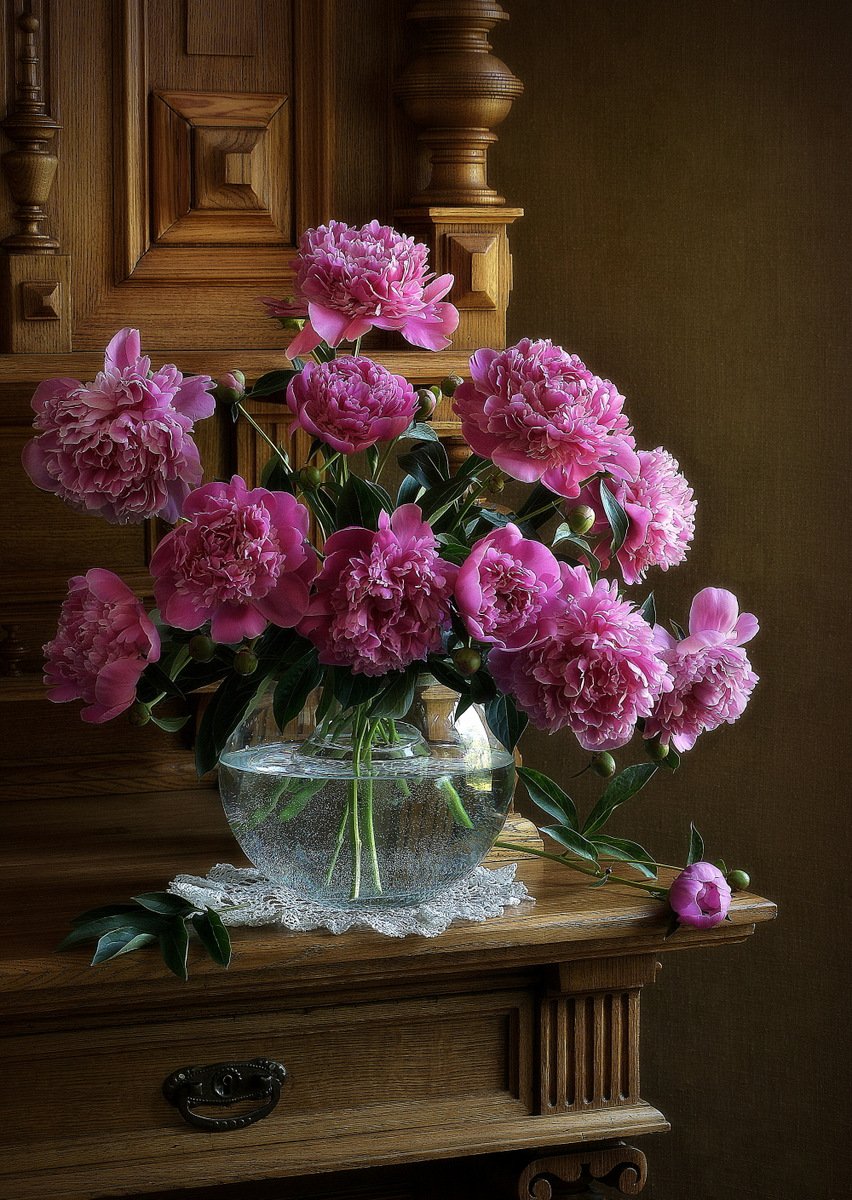 Белый букет в вазе