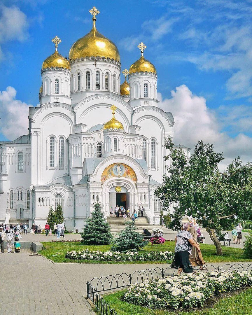 Собор Владимира равноапостольного в Сочи