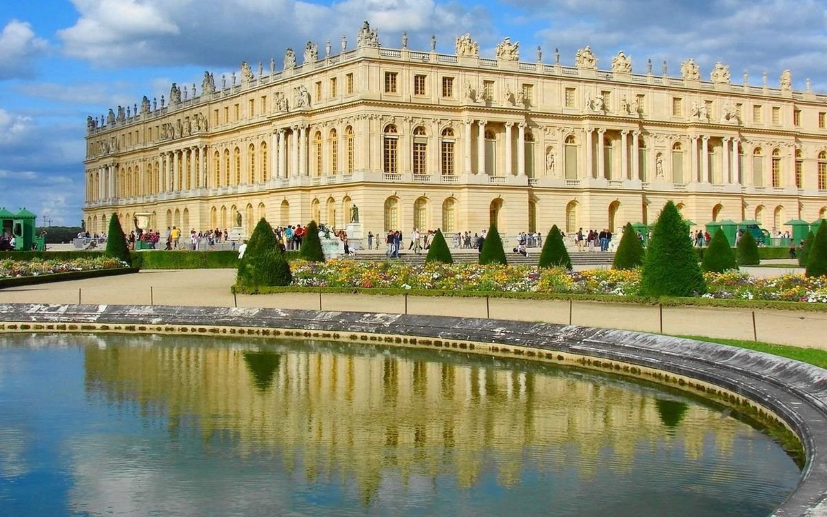 Версальский дворец зимой