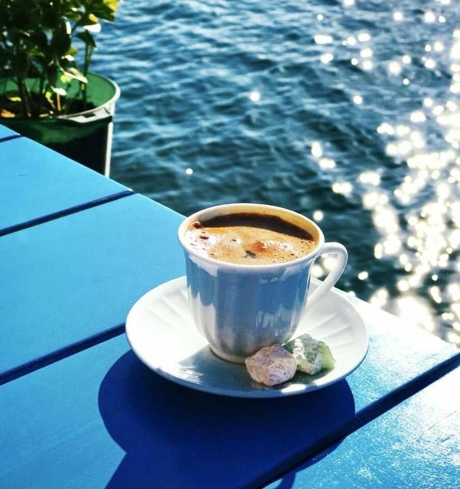 "На чашечку кофе…?!"