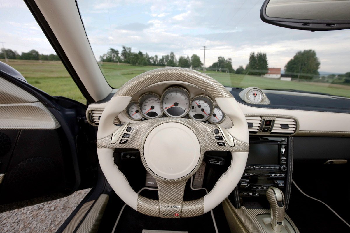 Porsche 911 Mansory Interior