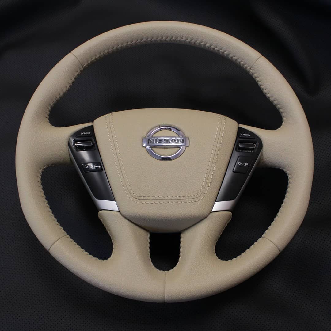 Обтяжка руля кожей