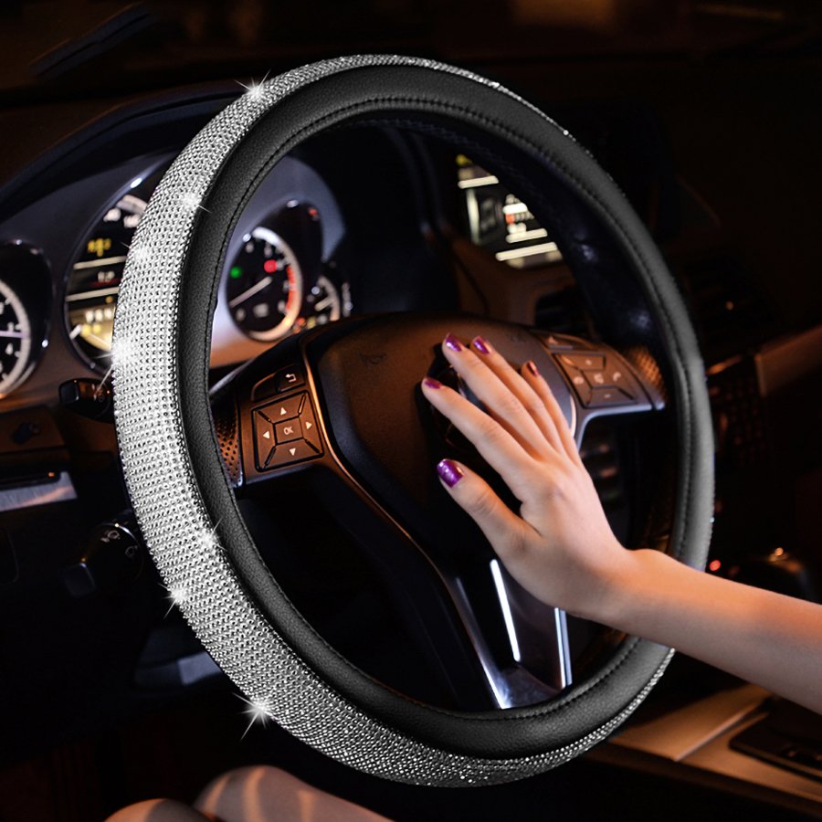 Девушка за рулем