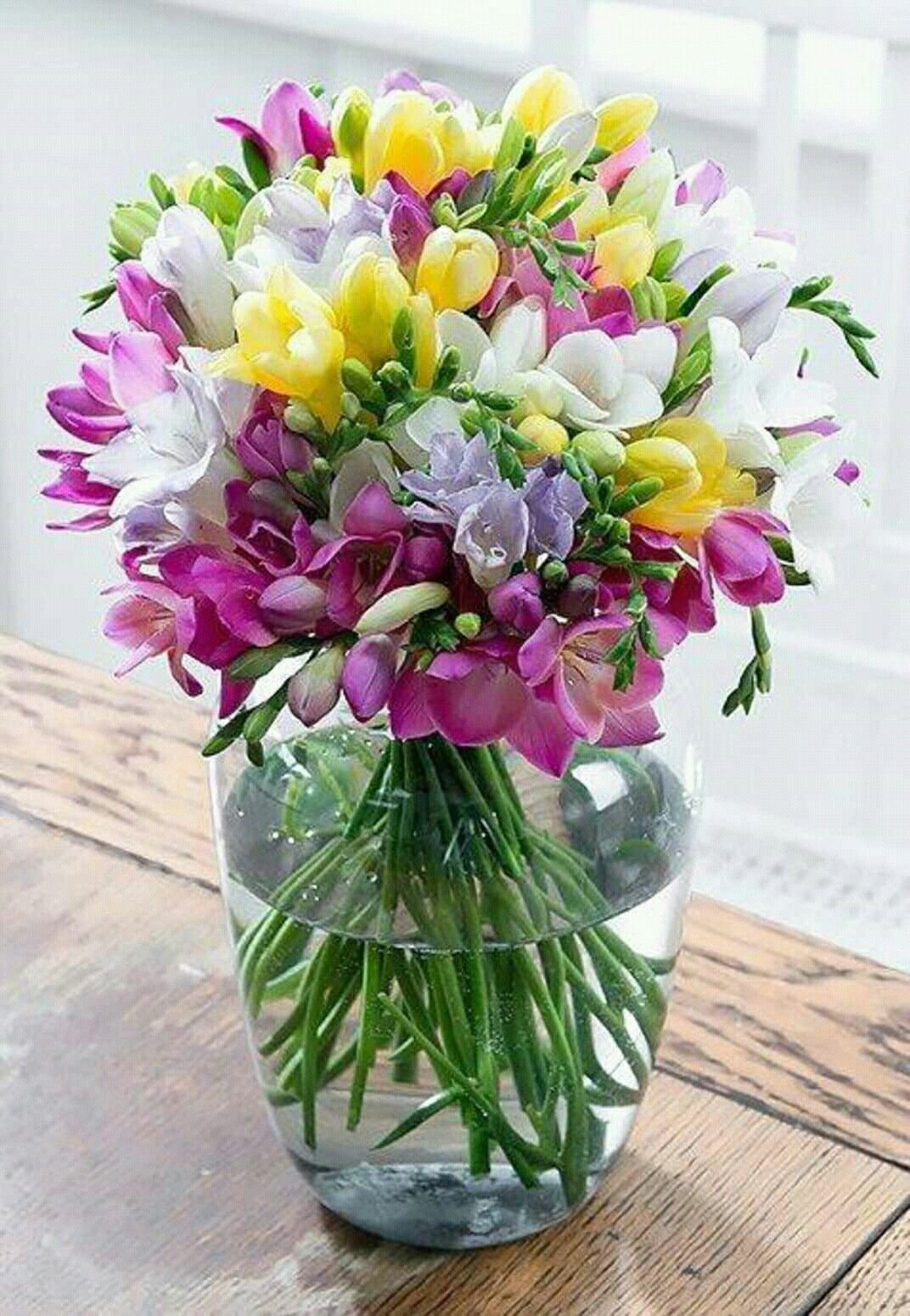 Желто голубой букет