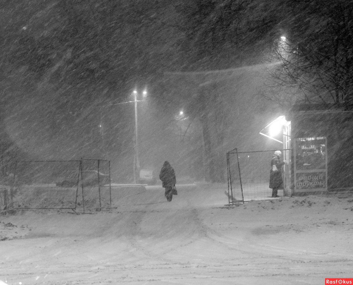 Вид из окна зима