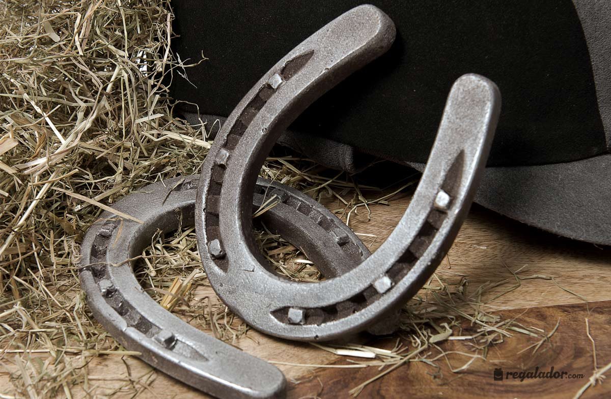 Конская подкова