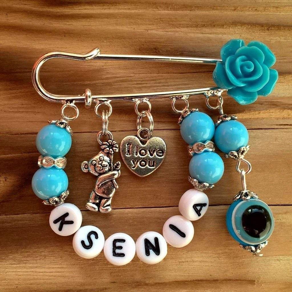 Именная булавка для девочки