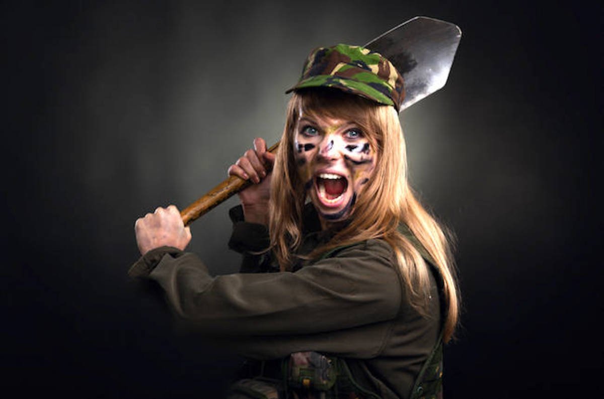 Алло я звоню в полицию Мем