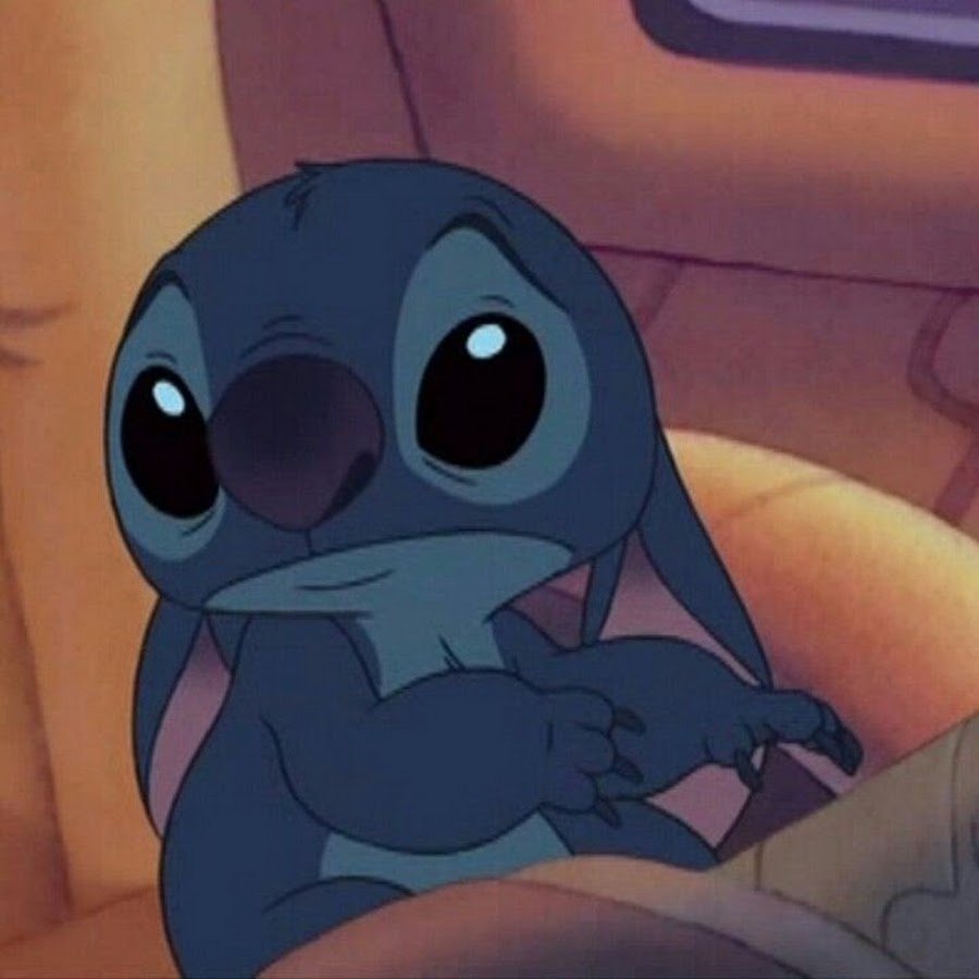 Лило и Стич грустные