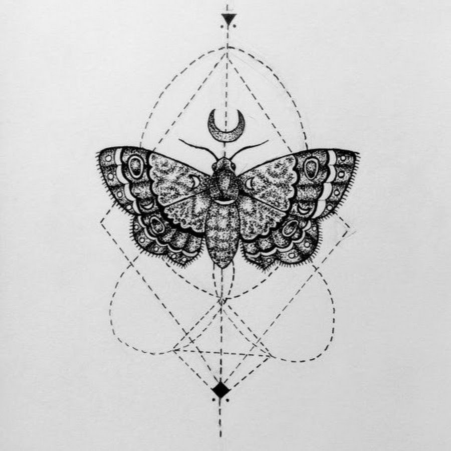 Тату мотылек Минимализм