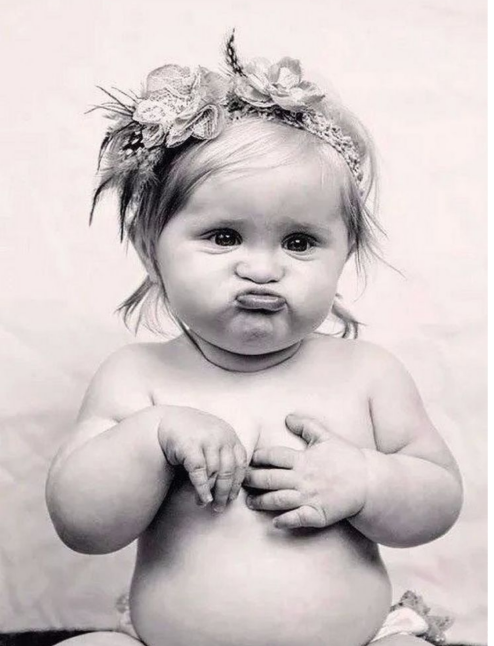 С тремя месяцами малышку