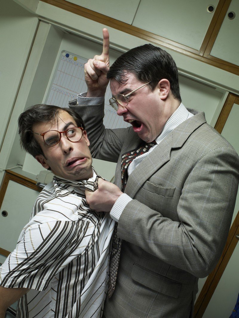 Начальник орет